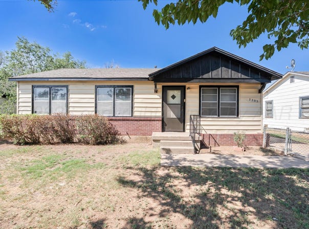 2203 N WOODLAND Street, Amarillo, TX 79107