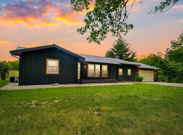 1405 White Oak Rd, Blue Creek, OH 45616