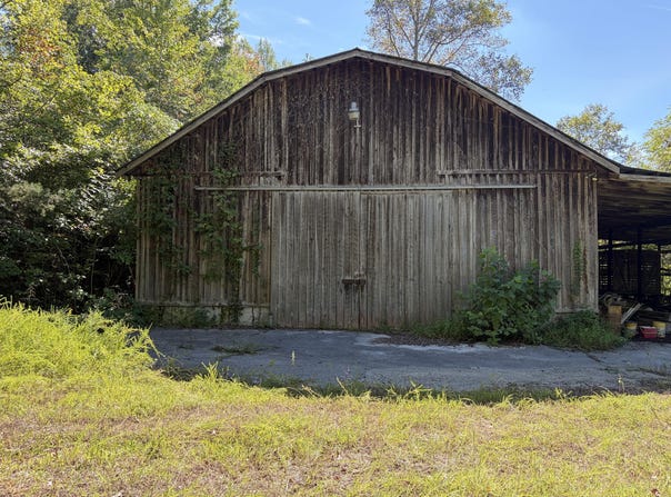 9999 Mountain View Road, Williamsburg, KY 40769