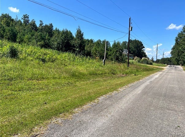 304 Auburn Dr, Hamilton, AL 35570