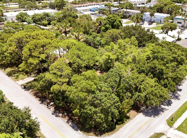 146 2ND Street, Jupiter, FL 33458