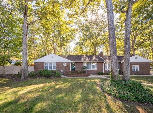 4605 Hermitage Road, Virginia Beach, VA 23455