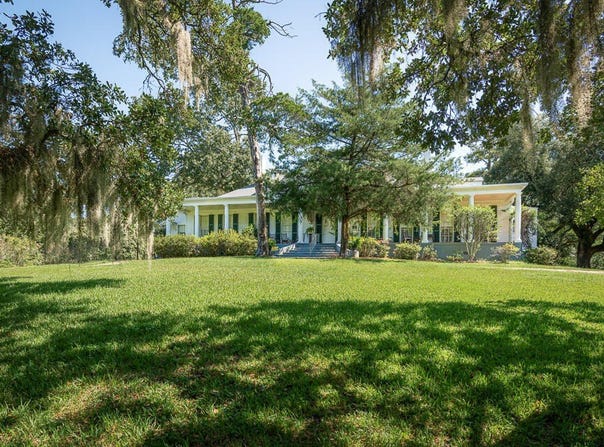 131 Winchester Road, Natchez, MS 39120