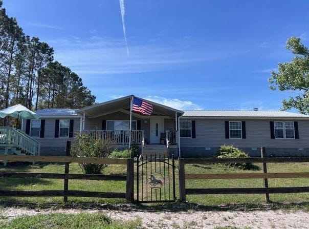 10250 NW 67th Pl, Chiefland, FL 32626