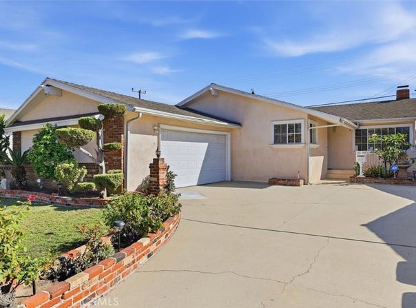 1952 W 233rd St, Torrance, CA 90501