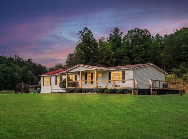 477 Banks Branch Road, Campton, KY 41301