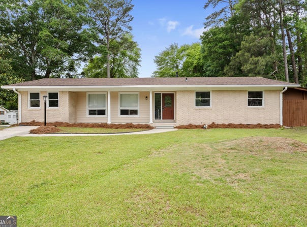 6463 Maddox Road, Morrow, GA 30260