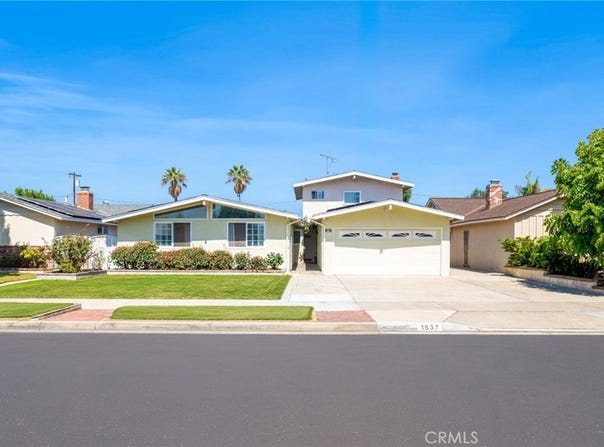 1537 W Edithia, Anaheim, CA 92802