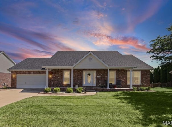 428 Marbleton Circle, O'Fallon, IL 62269