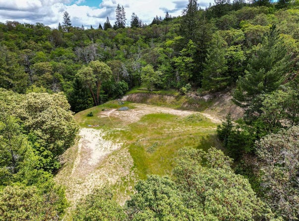 202 Westridge Drive, Grants Pass, OR 97526