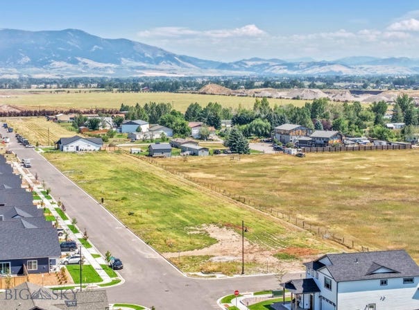 708 Spaniel Lane, Belgrade, MT 59714
