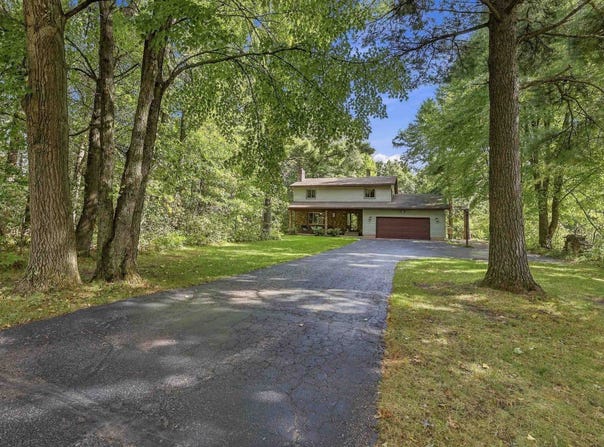 1603 MEADOW VIEW LANE, Stevens Point, WI 54482