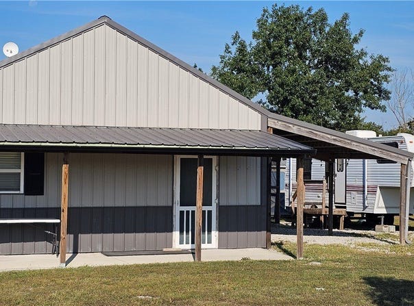 27307 SUNSET Drive, MO 64735