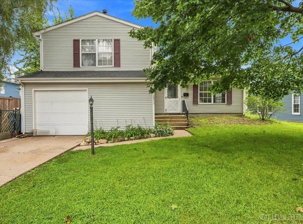 1845 Birch Lane, Aurora, IL 60506