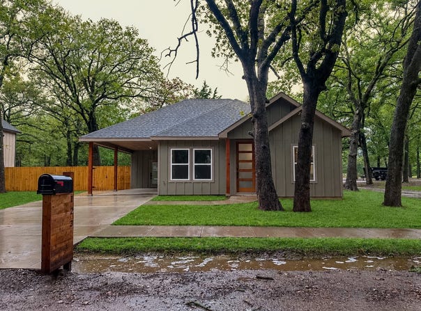 123 SEAGROVE Lane, Quinlan, TX 75474
