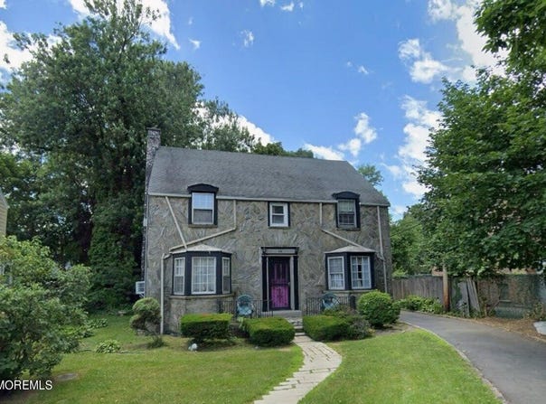 392 Berkeley Road, Orange, NJ 07050
