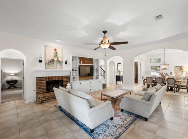5025 Pyrenees Pass, Bee Cave, TX 78738
