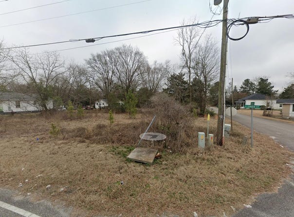 22 E Sumter Street, Mayesville, SC 29104