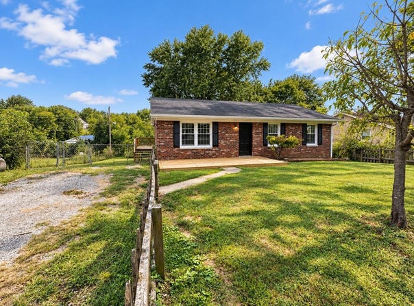 62 Oakland Lane, Harrodsburg, KY 40330
