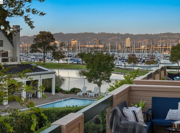 11 REGULUS CT, Alameda, CA 94501