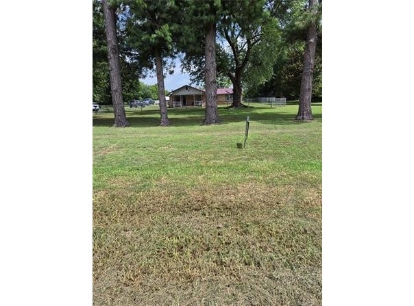418267 Highway 266, Checotah, OK 74426