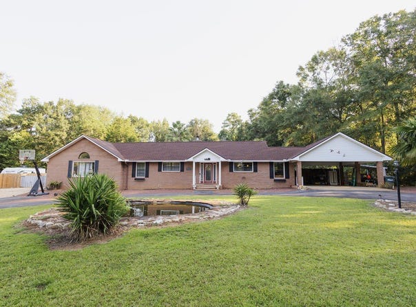 1709 Wimbledon Dr, Thomasville, GA 31792