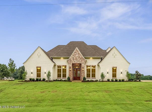 5111 Old Barn Cove, Coldwater, MS 38618