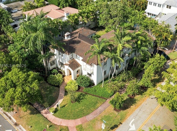 5680 Pine Tree Dr, Miami Beach, FL 33140