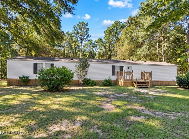 28 Herrington, Wiggins, MS 39577