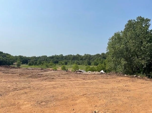 2600 N Benton Avenue, Springfield, MO 65803