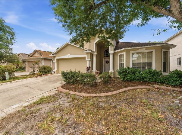3324 MANOR COVE Circle, RIVERVIEW, FL 33578