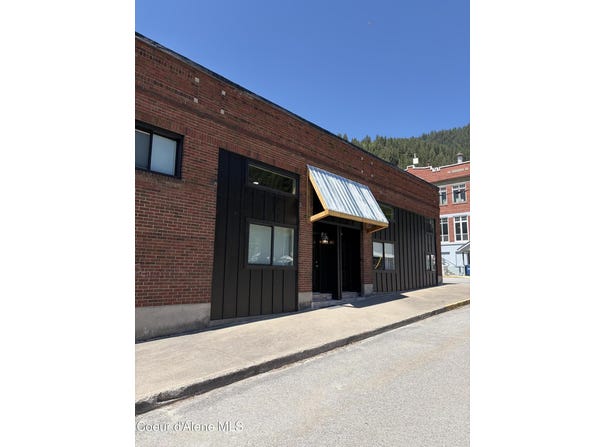 109 N Second St, Mullan, ID 83846