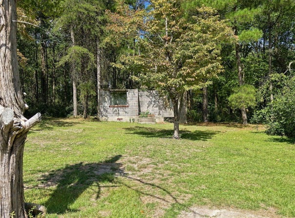 1418 Juniper Lake Road, West End, NC 27376