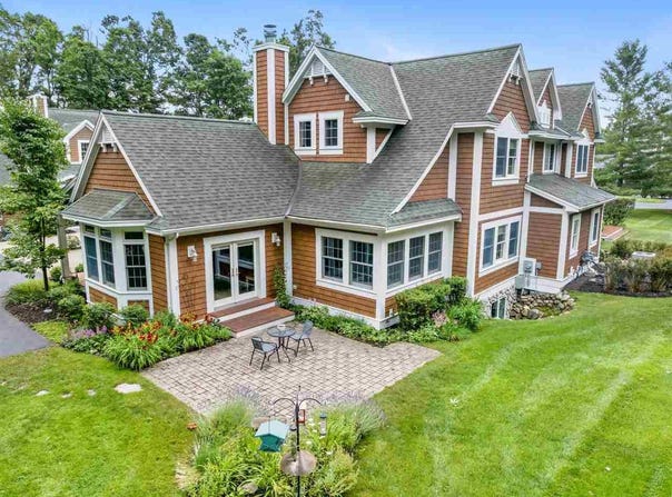 840 FAIRWAYS 1, HARBOR SPRINGS, MI 49740