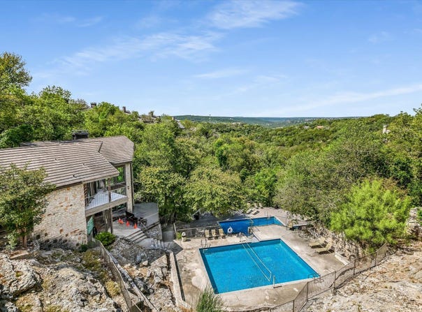 8200 Neely Dr, Austin, TX 78759