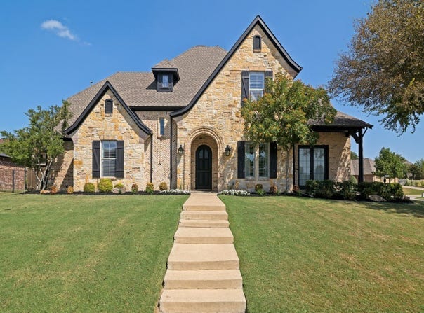 701 Starlight Pass, Heath, TX 75032