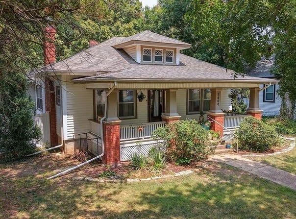 1408 E 6th, Winfield, KS 67156