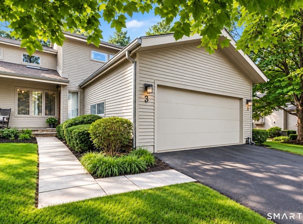 3 Saddle Crossing, Avon, CT 06001