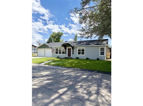 207 6th Ave N, Greybull, WY 82426