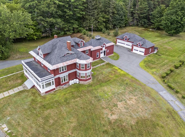 42 Fernald Street, Wilton, ME 04294