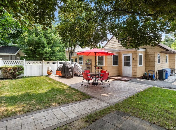 23 Gates Avenue, Ossining, NY 10562