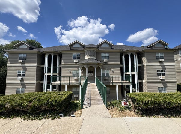813 Holiday Ridge, Branson, MO 65616