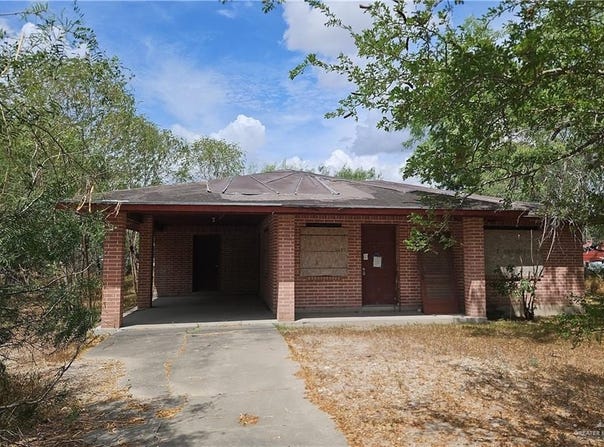 257 E Broadway Street, Sebastian, TX 78594