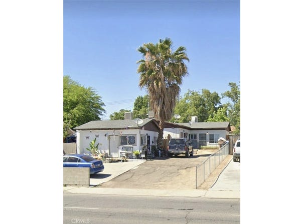 2512 Niles, Bakersfield, CA 93306