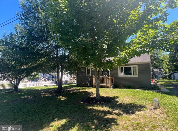474 KAREN Avenue, FRANKLINVILLE, NJ 08322