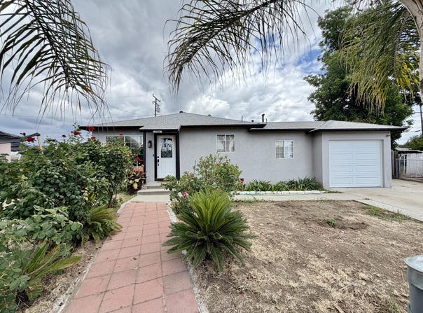 1244 N Central Street, Visalia, CA 93291