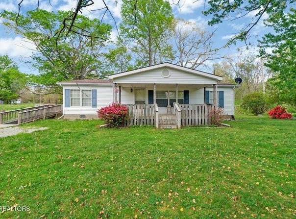1243 Franklin Loop (5 Acres), Clarkrange, TN 38553-5175