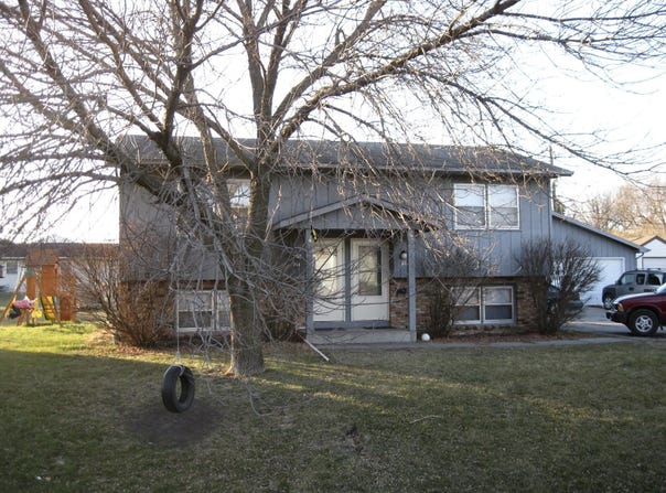 211 Hillcrest Drive, Story City, IA 50248