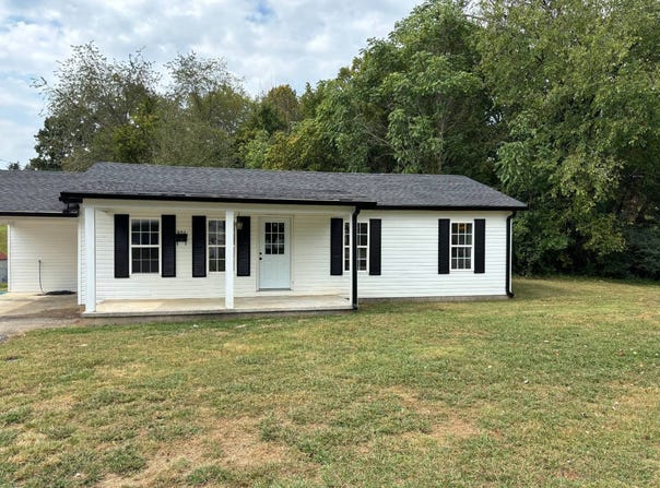 907 Lynnview Dr, Albany, KY 42602