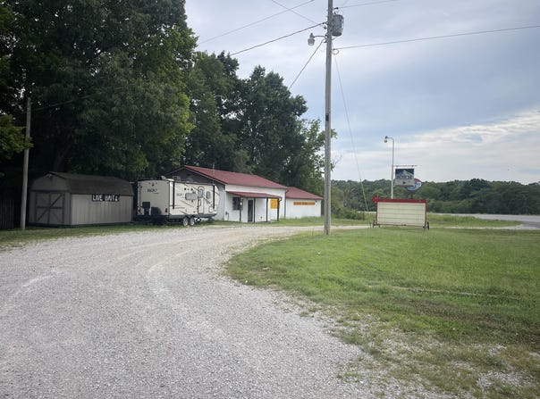 8348 State Highway 5, Ava, MO 65608